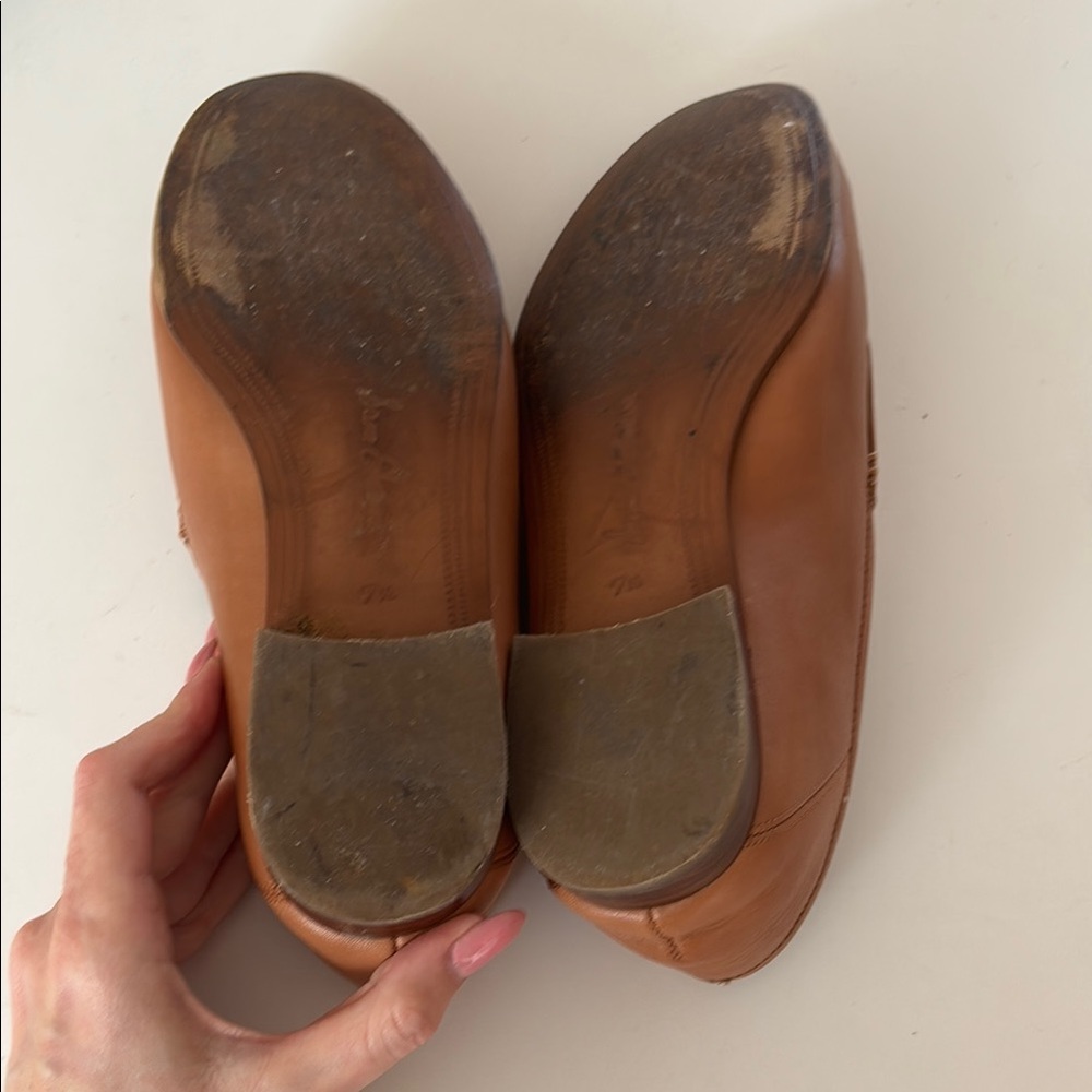 Sam Edelman Tan Leather Loafers with gold Horsebit - Picture 5 of 5